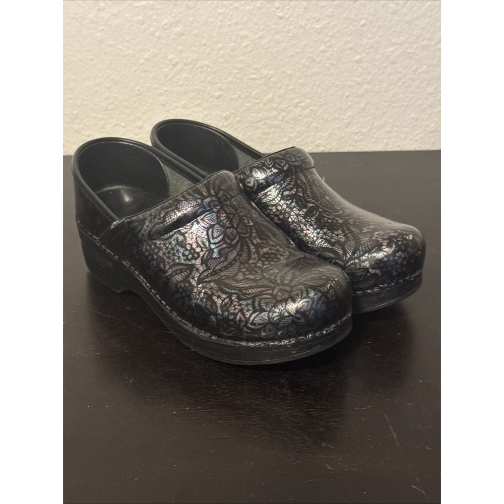 Dansko Professional Henna Floral Patent Womens Size 37 US 6.5 Work Clogs
